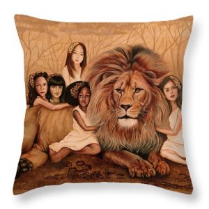 THROW PILLOW